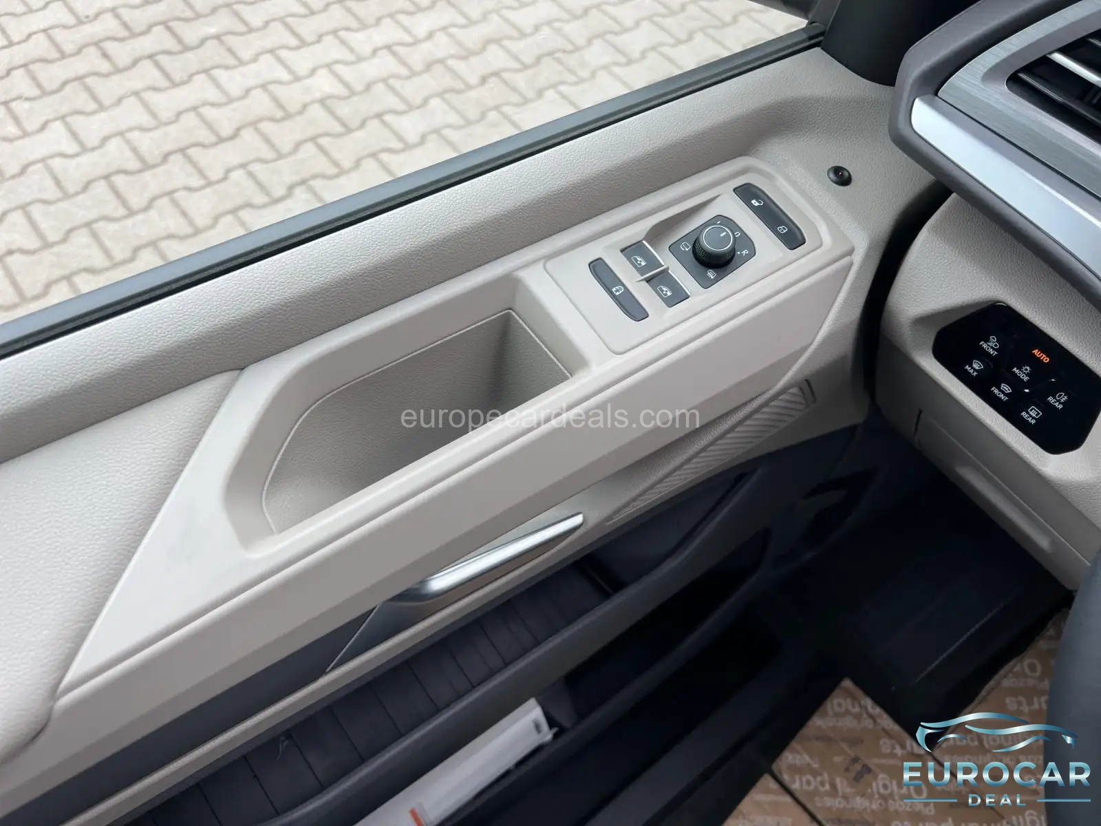 Volkswagen T7 California