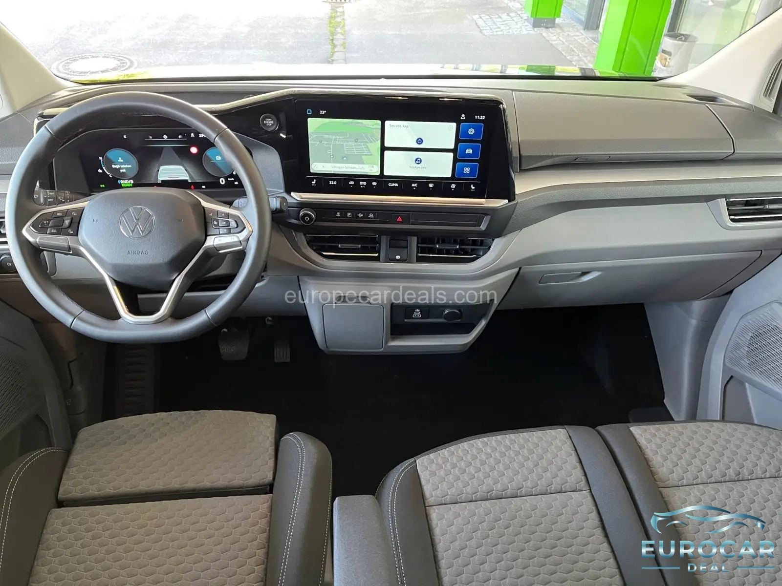 Volkswagen T7 Caravelle