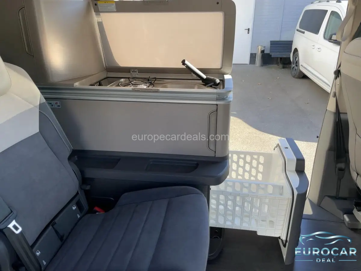 Volkswagen T7 California