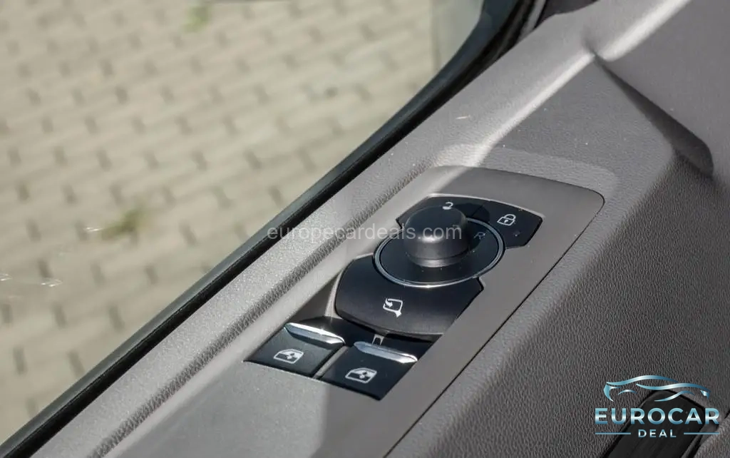 Volkswagen T7 Caravelle