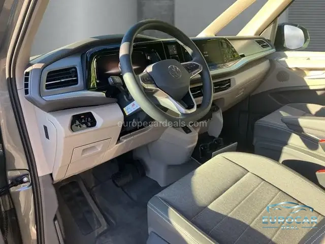 Volkswagen T7 California