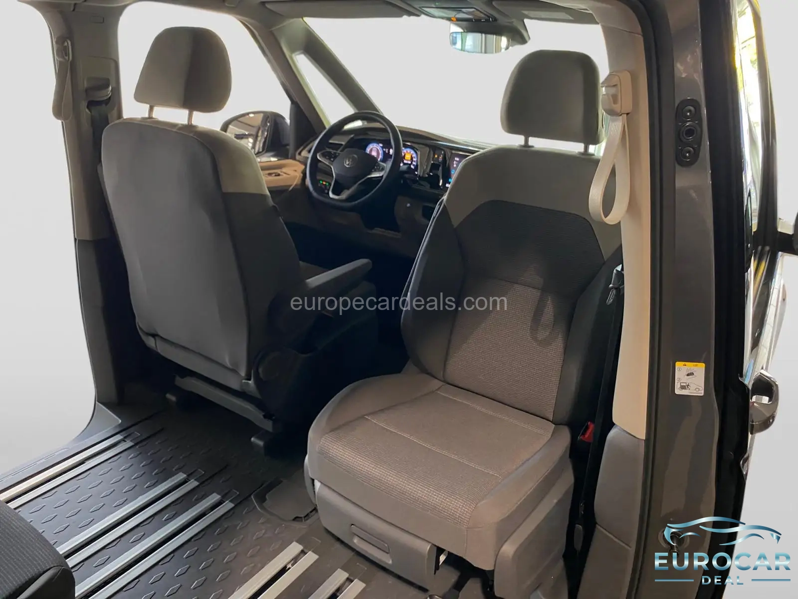 Volkswagen T7 California