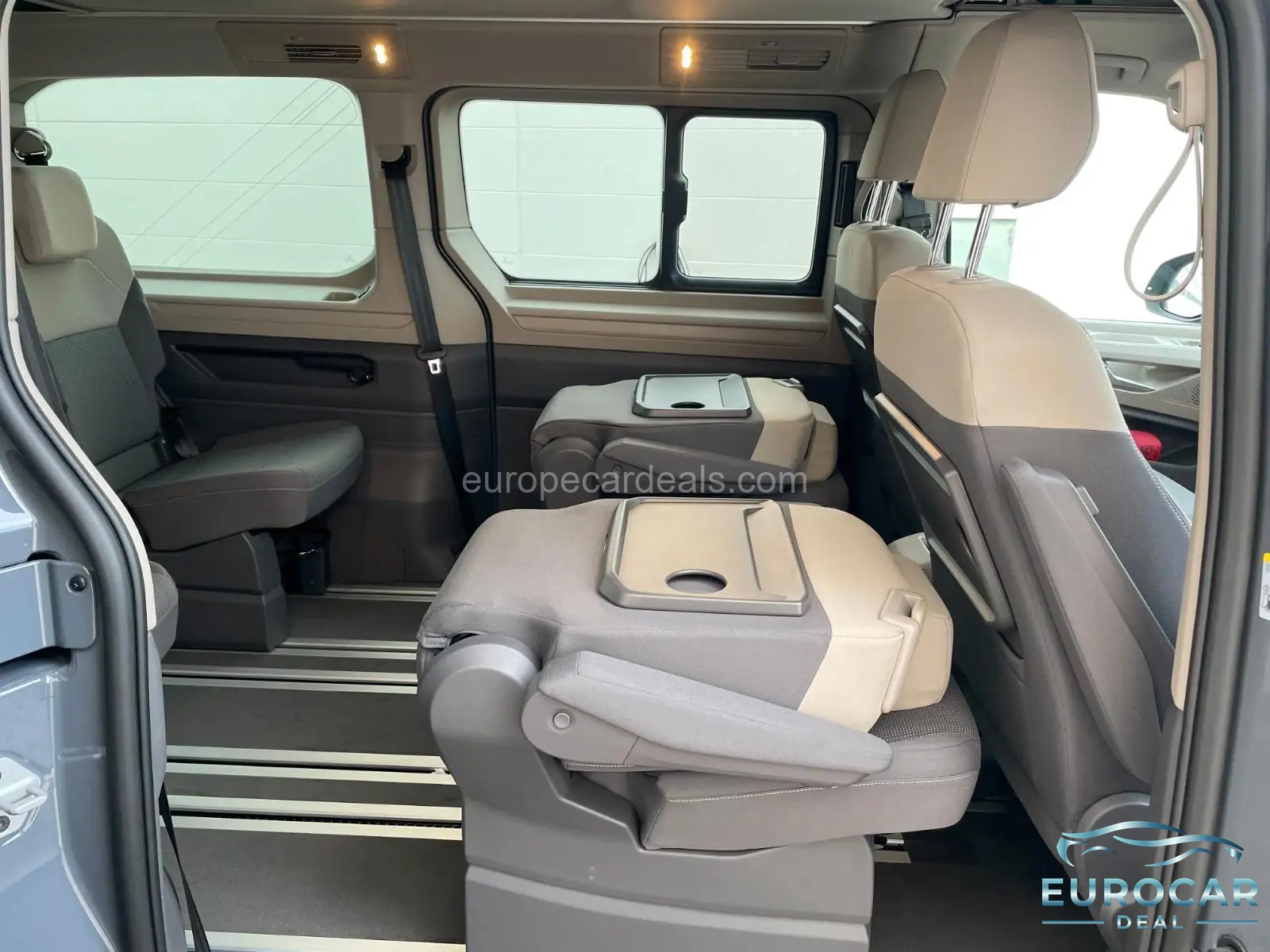 Volkswagen T7 California