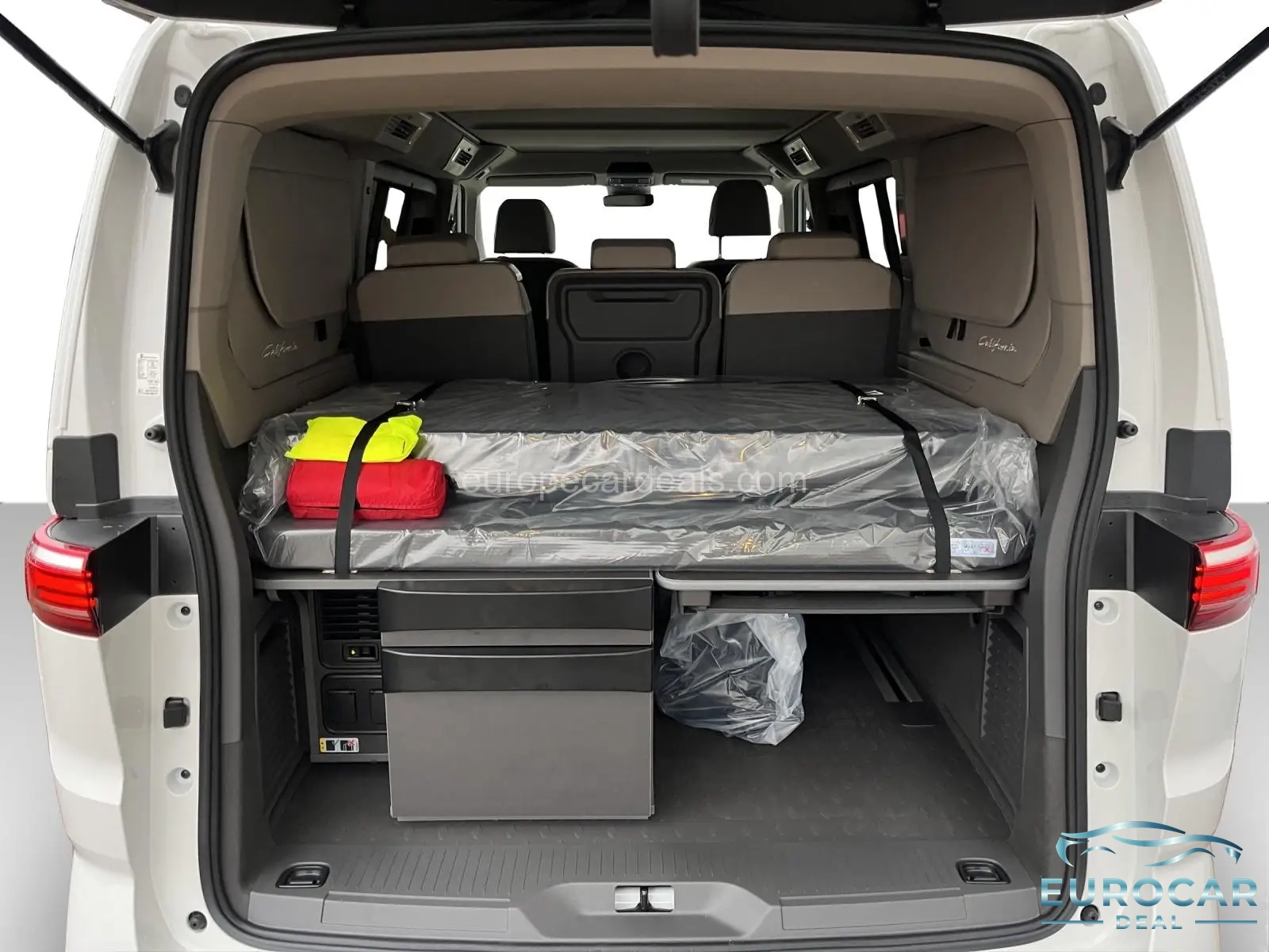 Volkswagen T7 California