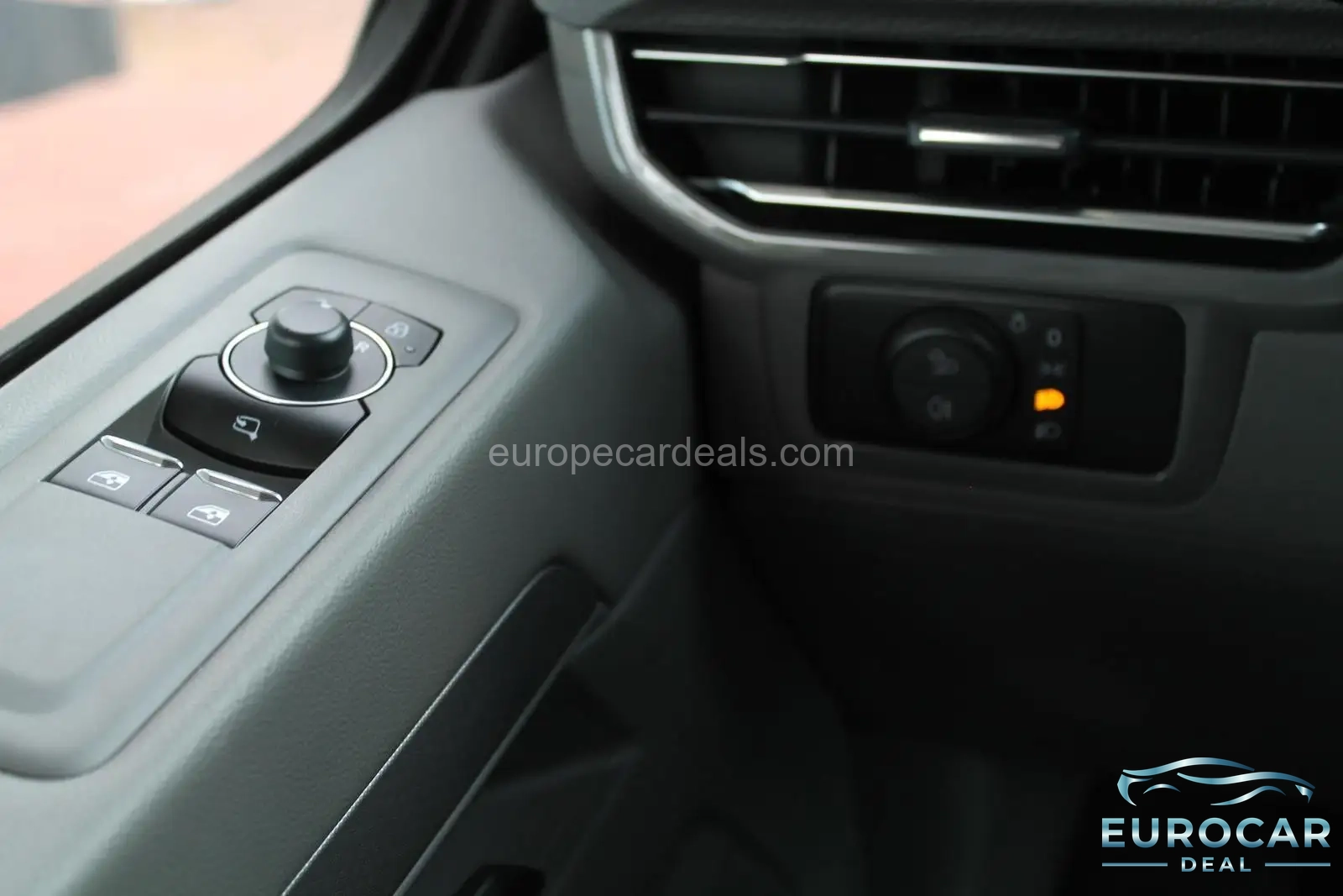 Volkswagen T7 Caravelle