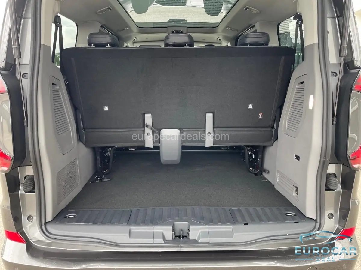 Volkswagen T7 Caravelle