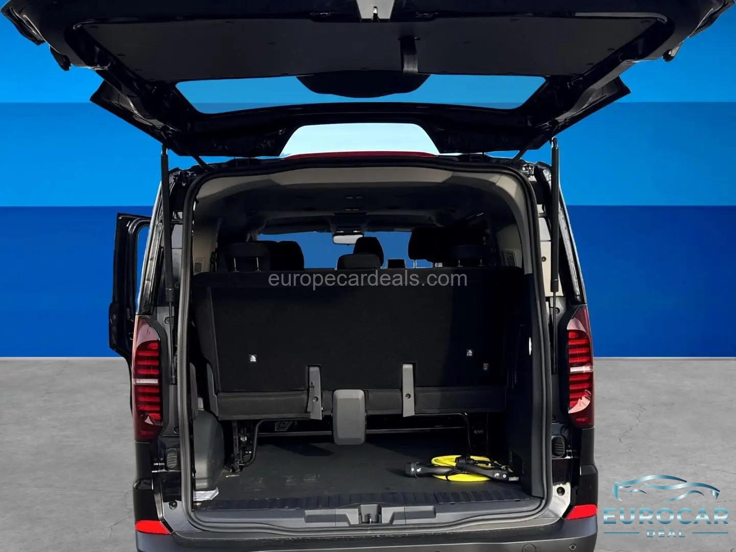 Volkswagen T7 Kombi