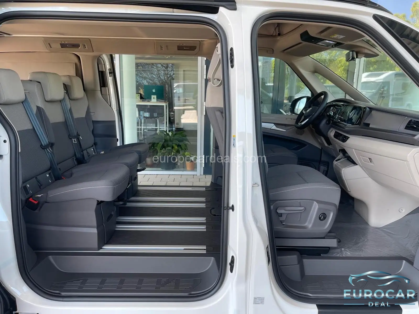 Volkswagen T7 California