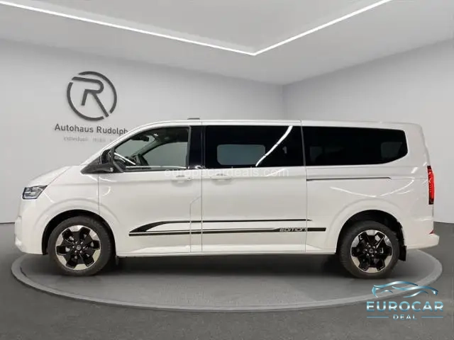 Volkswagen T7 Caravelle
