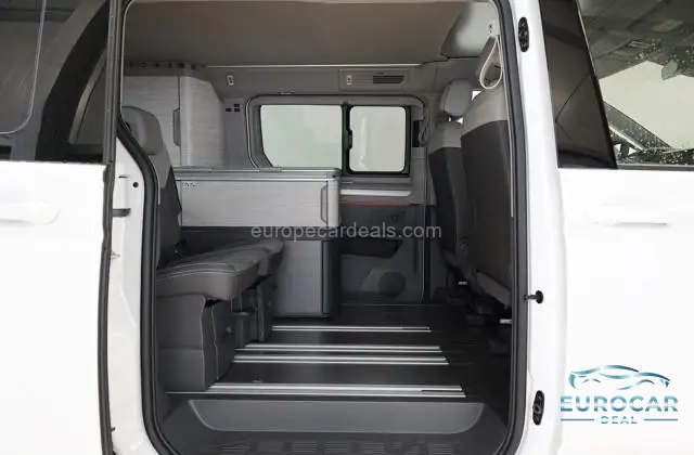 Volkswagen T7 California