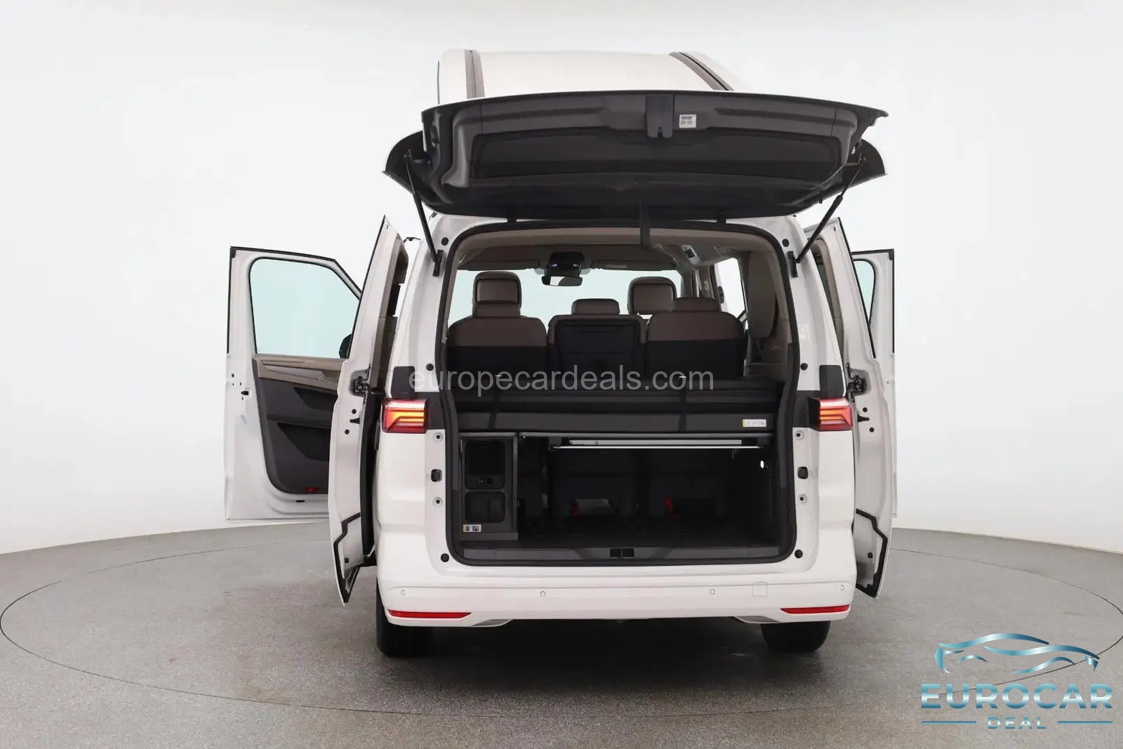Volkswagen T7 California
