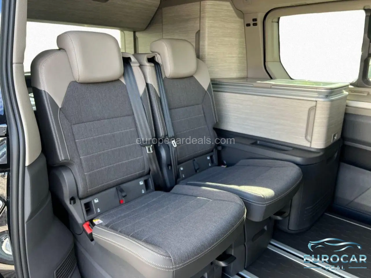 Volkswagen T7 California