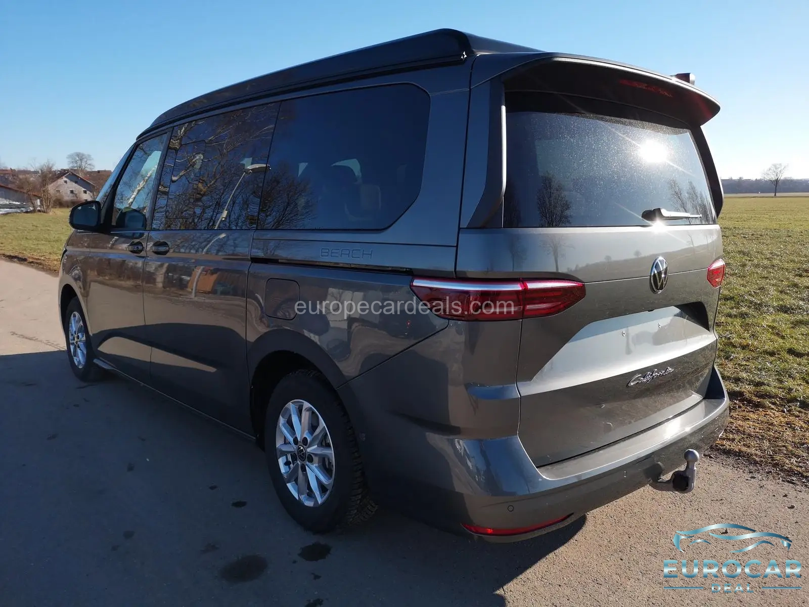 Volkswagen T7 California