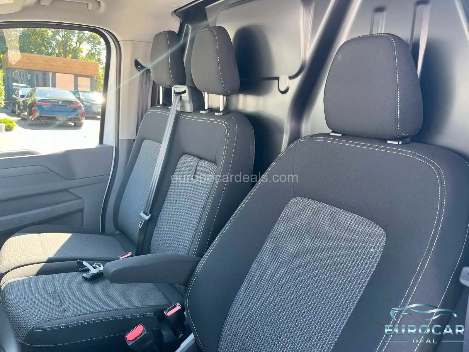 Volkswagen T7 Transporter