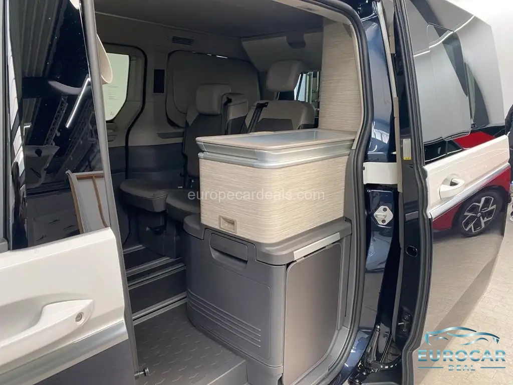Volkswagen T7 California