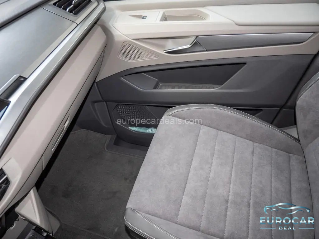 Volkswagen T7 California