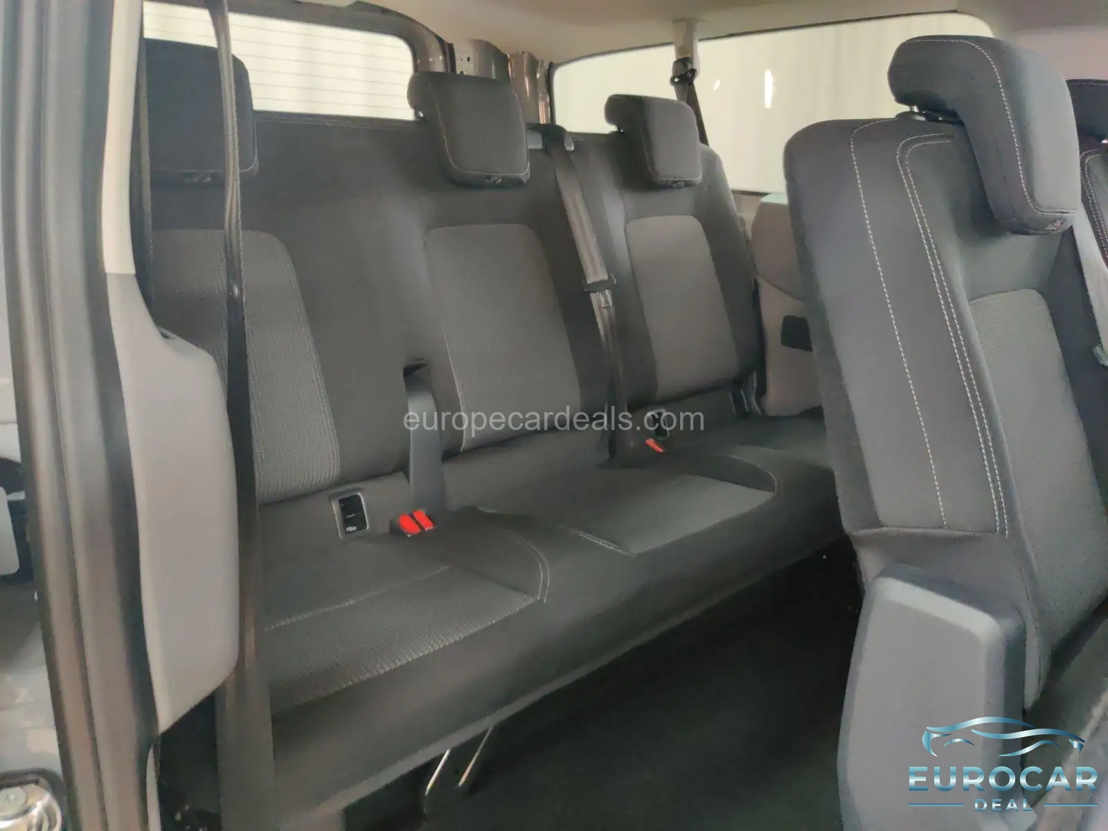 Volkswagen T7 Transporter