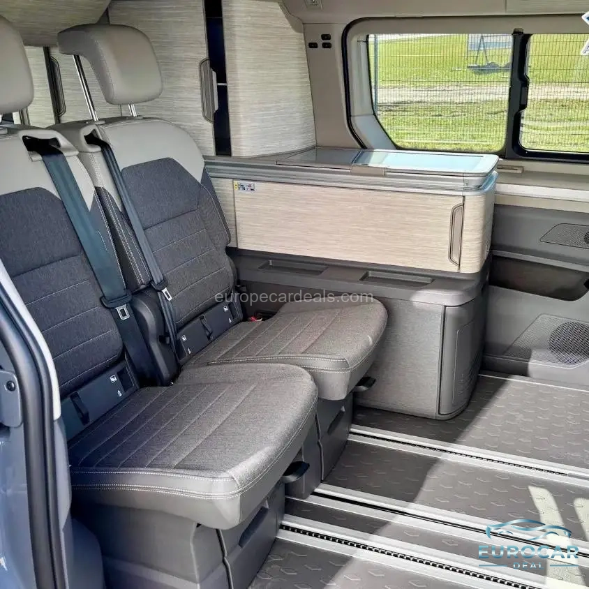 Volkswagen T7 California