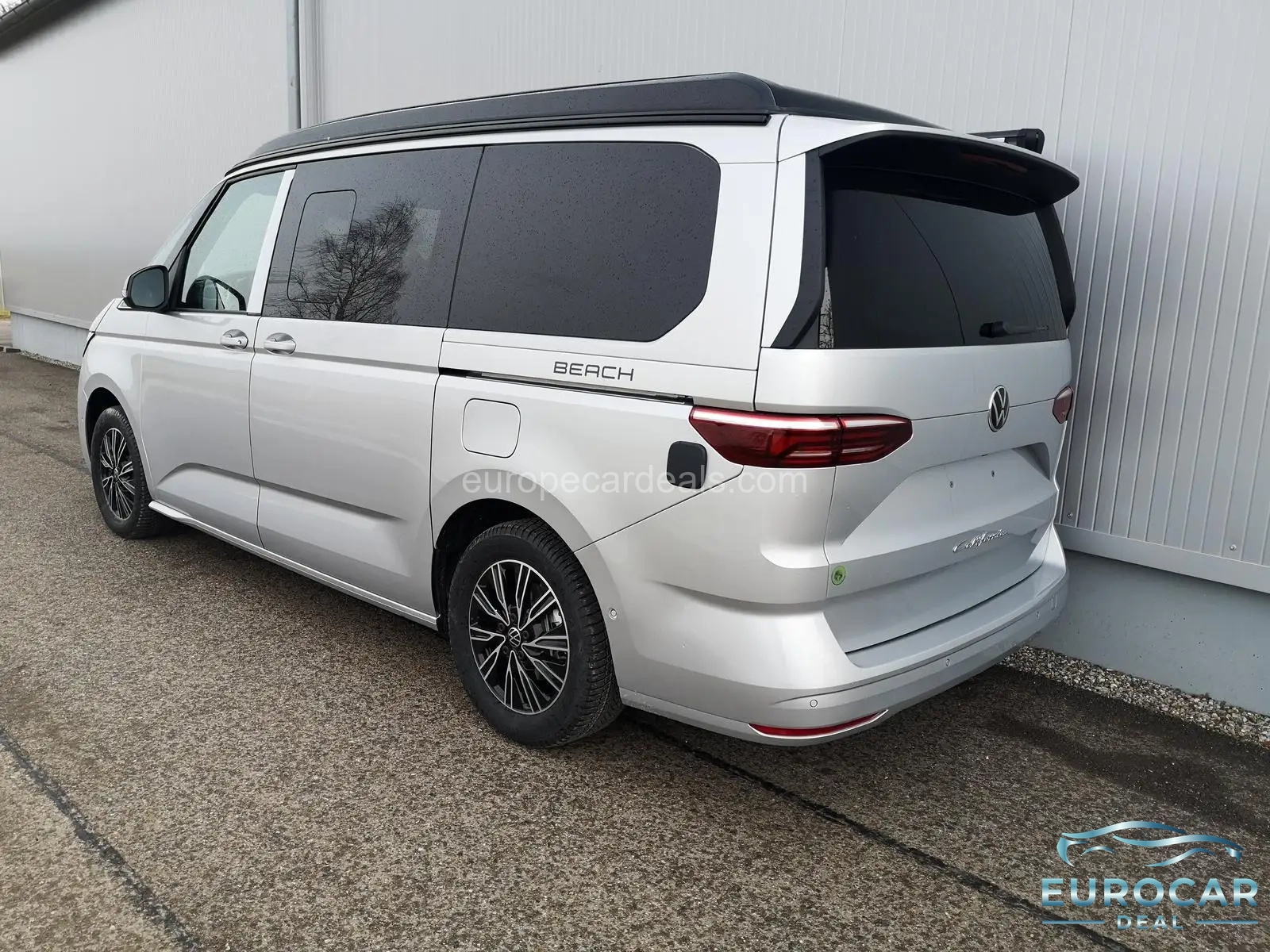 Volkswagen T7 California