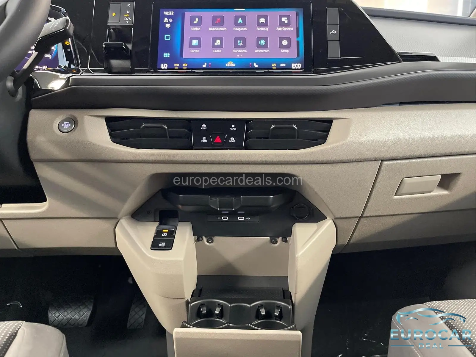 Volkswagen T7 California
