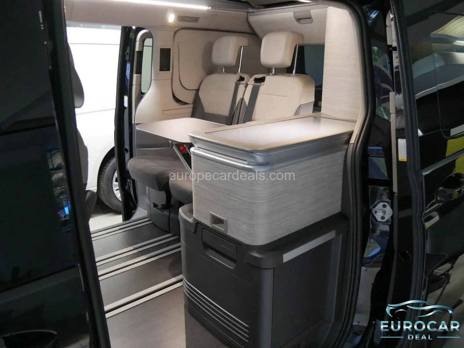Volkswagen T7 California