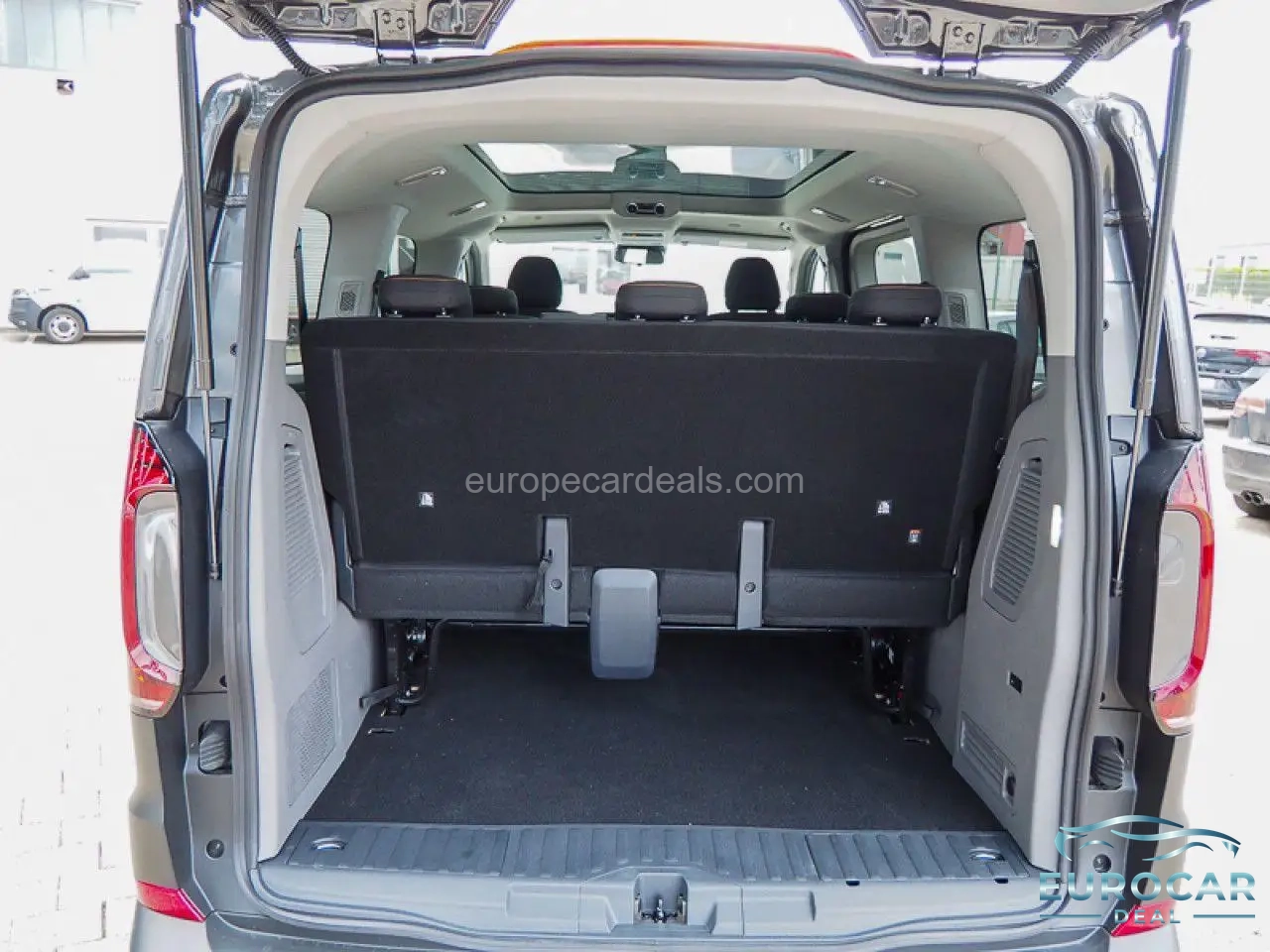 Volkswagen T7 Caravelle