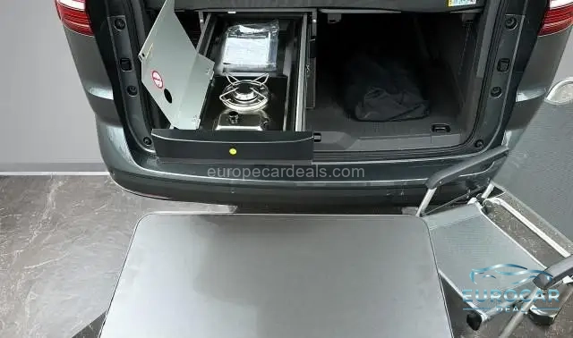 Volkswagen T7 California