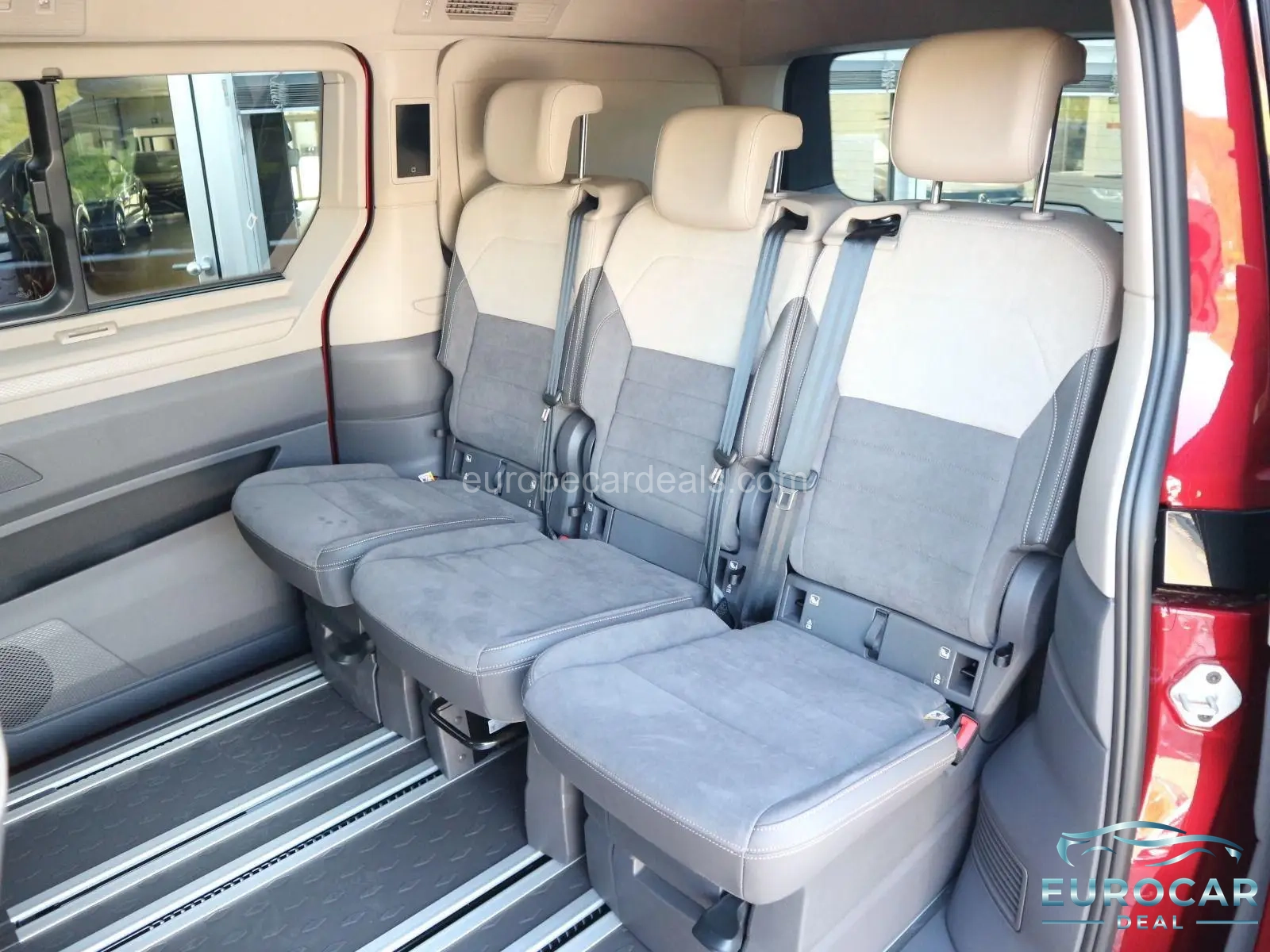 Volkswagen T7 California