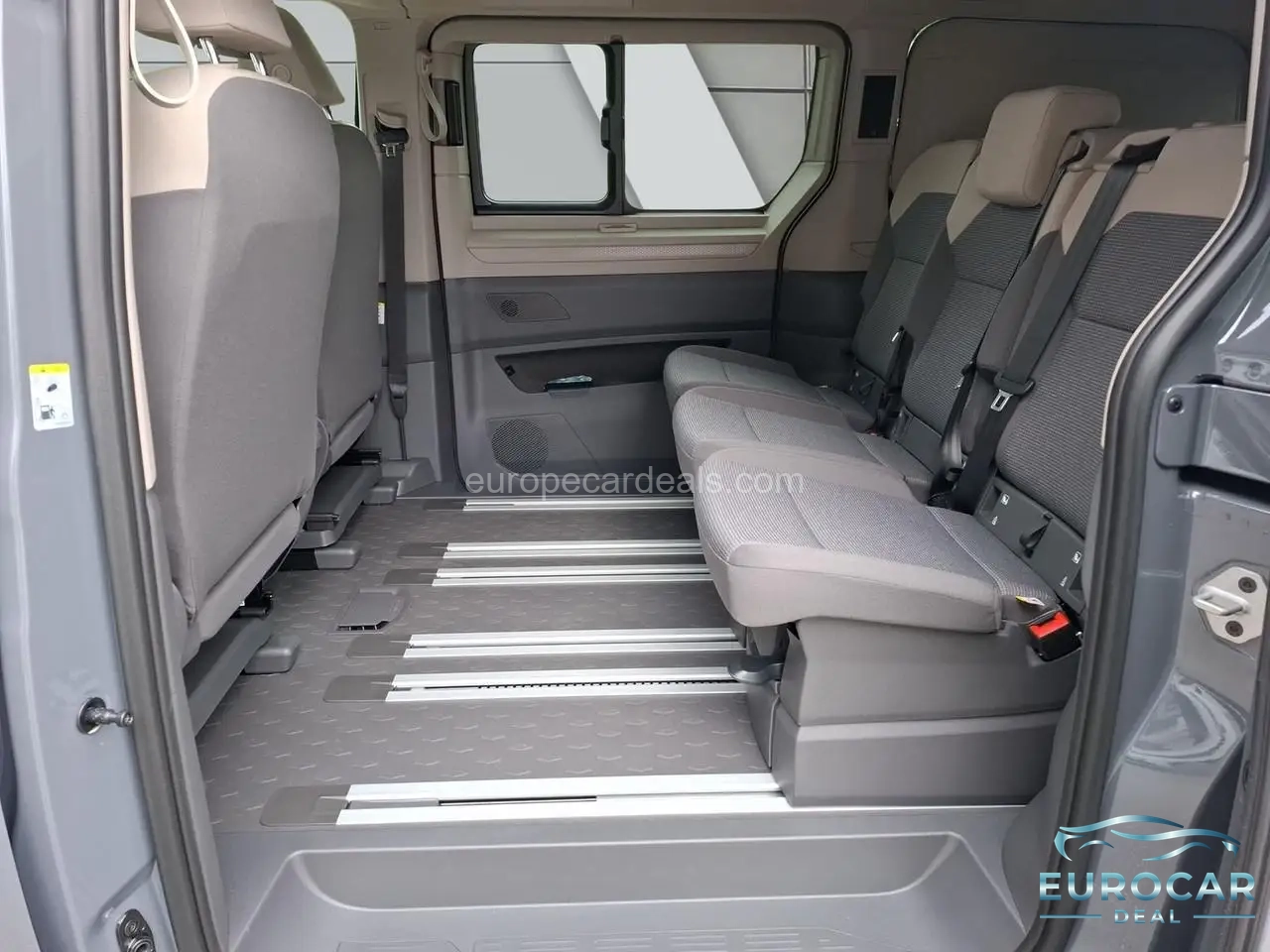 Volkswagen T7 California