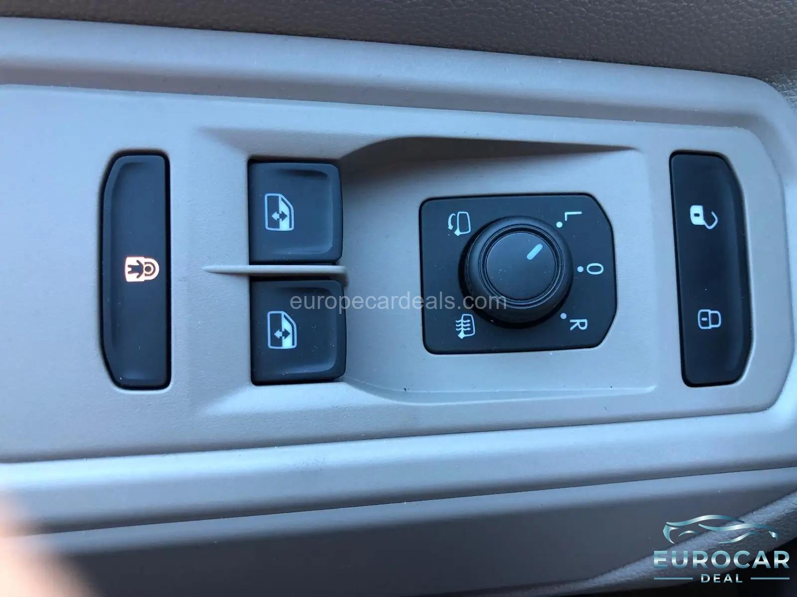 Volkswagen T7 California