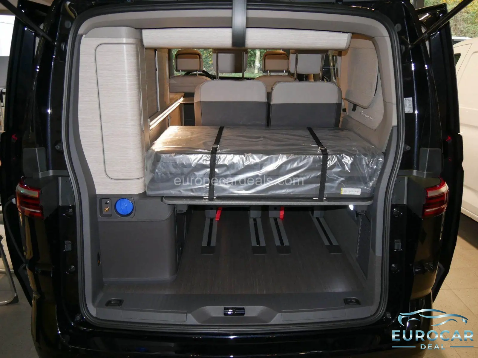 Volkswagen T7 California