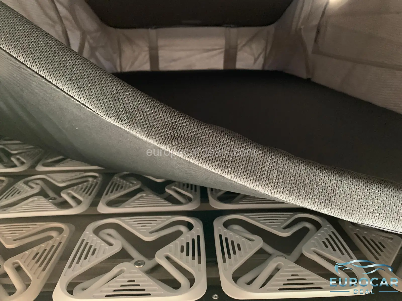 Volkswagen T7 California