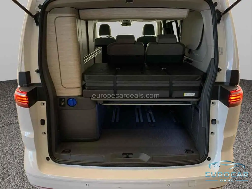 Volkswagen T7 California