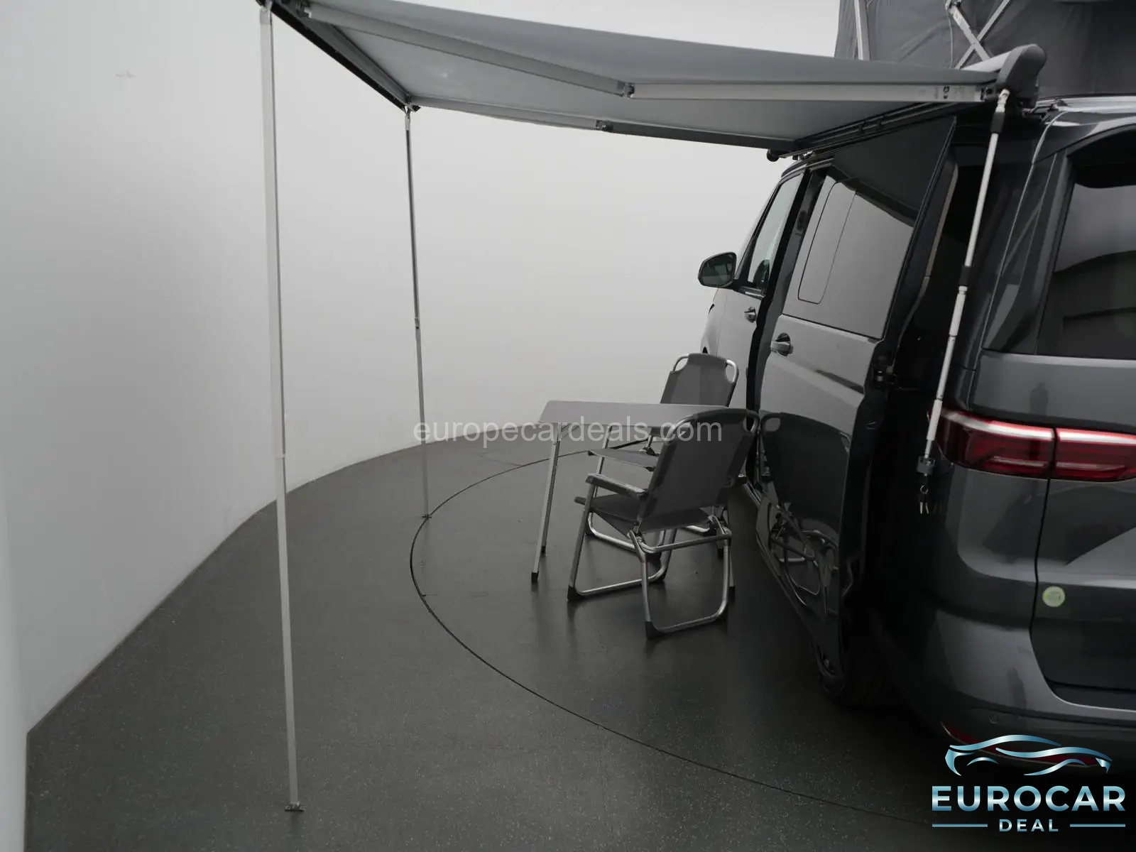 Volkswagen T7 California