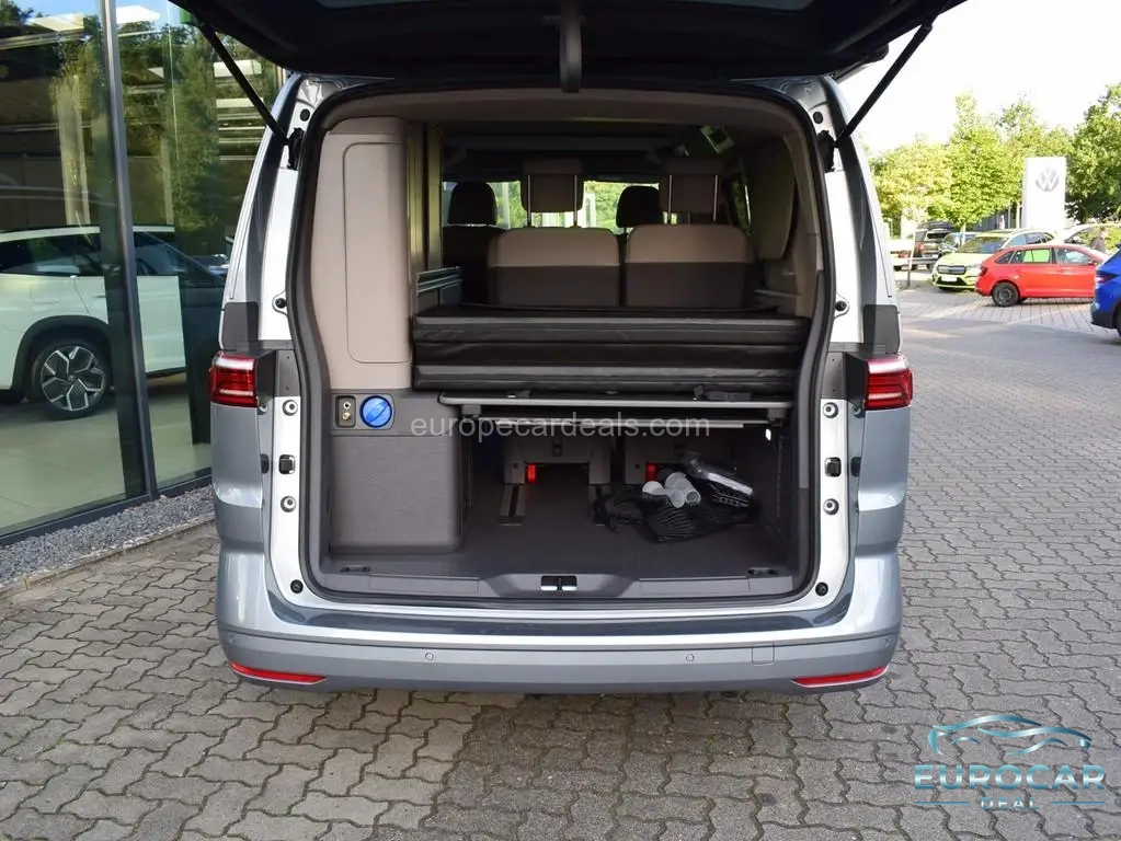 Volkswagen T7 California