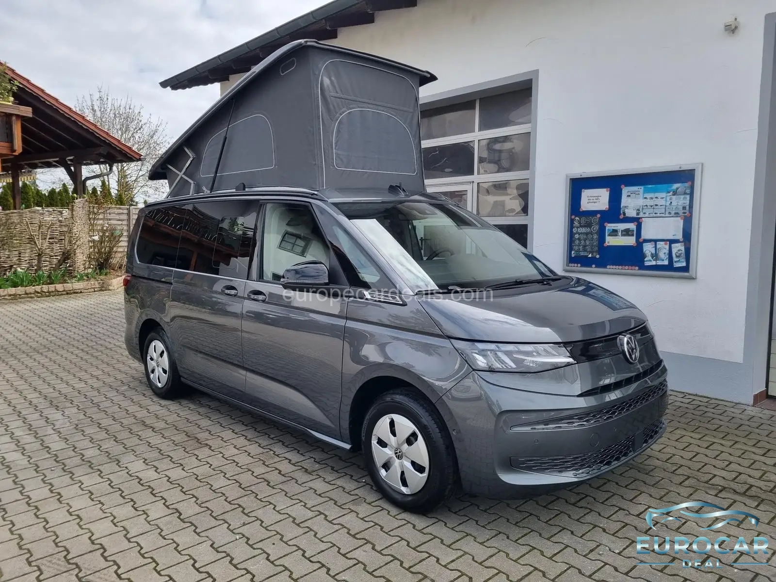 Volkswagen T7 California