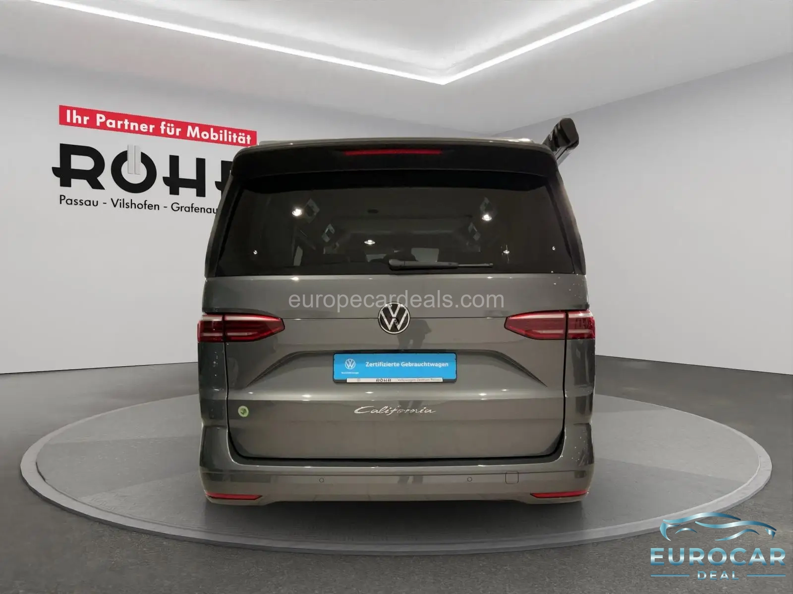 Volkswagen T7 California