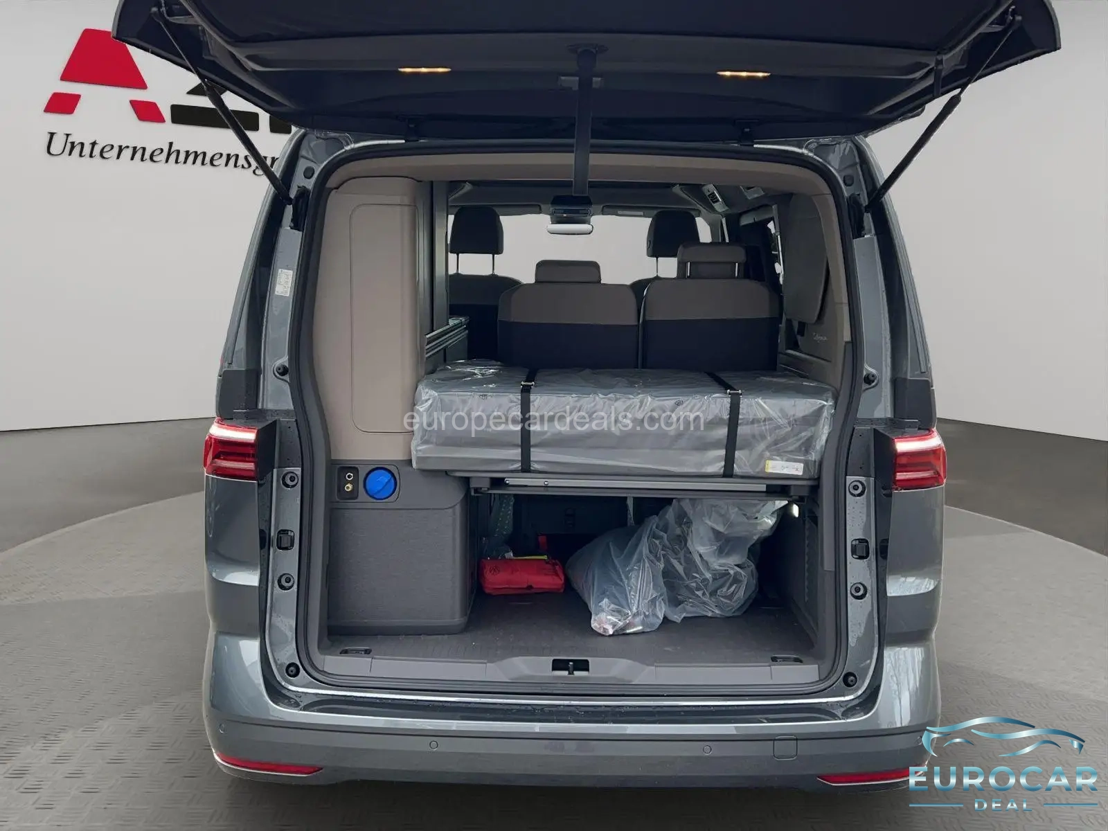 Volkswagen T7 California