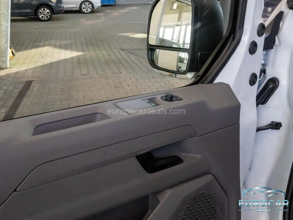 Volkswagen T7 Transporter