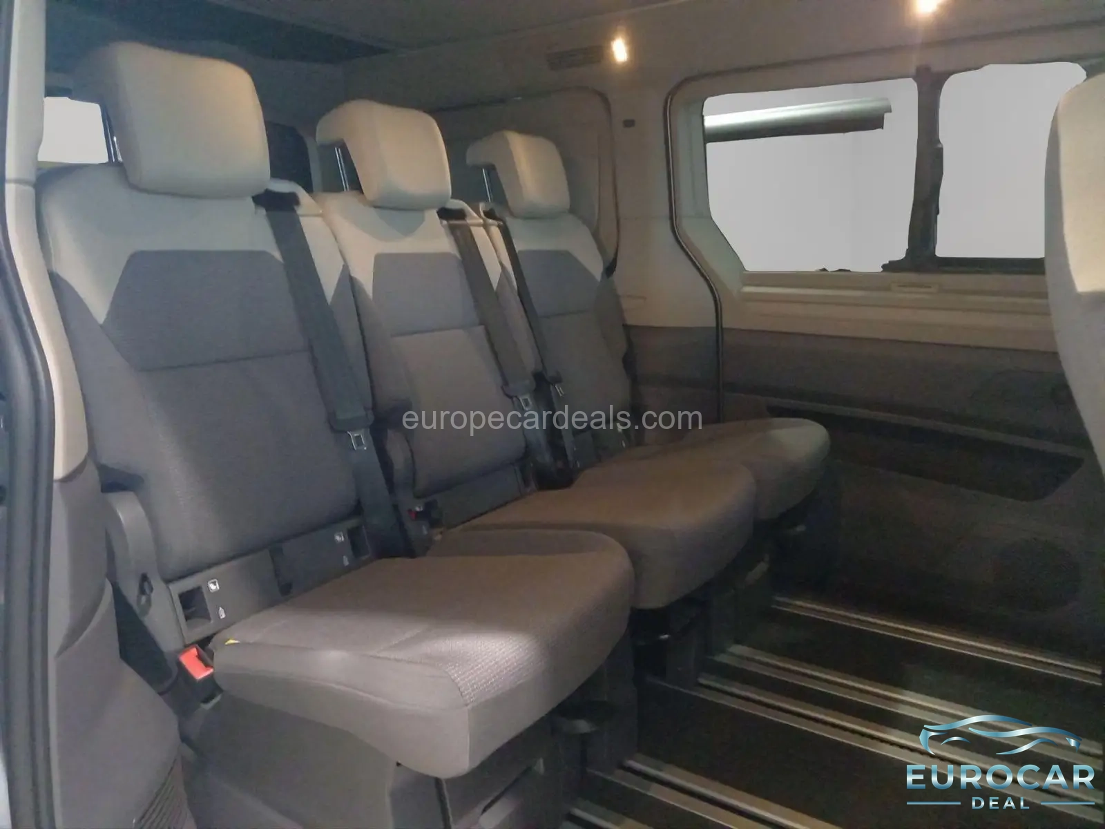 Volkswagen T7 California