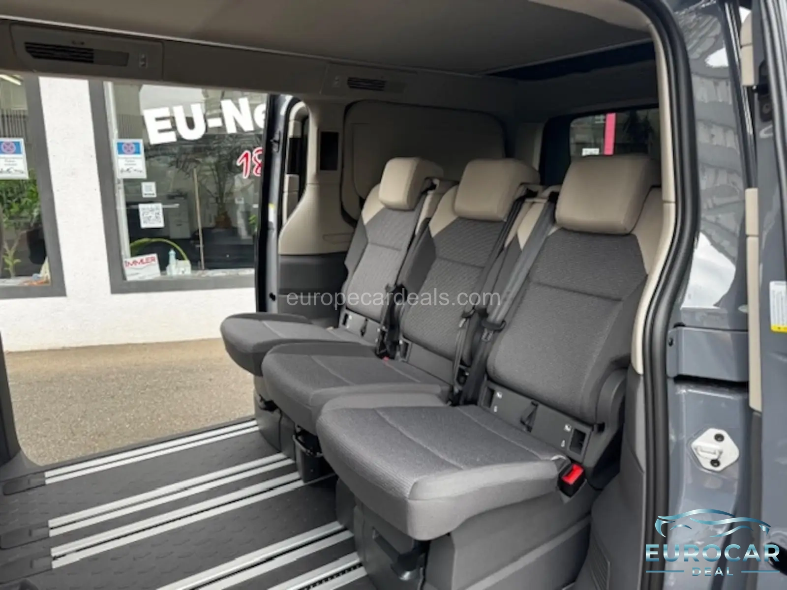 Volkswagen T7 California