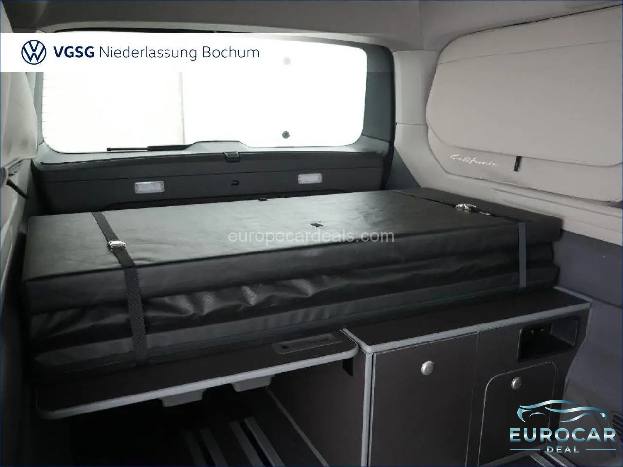 Volkswagen T7 California