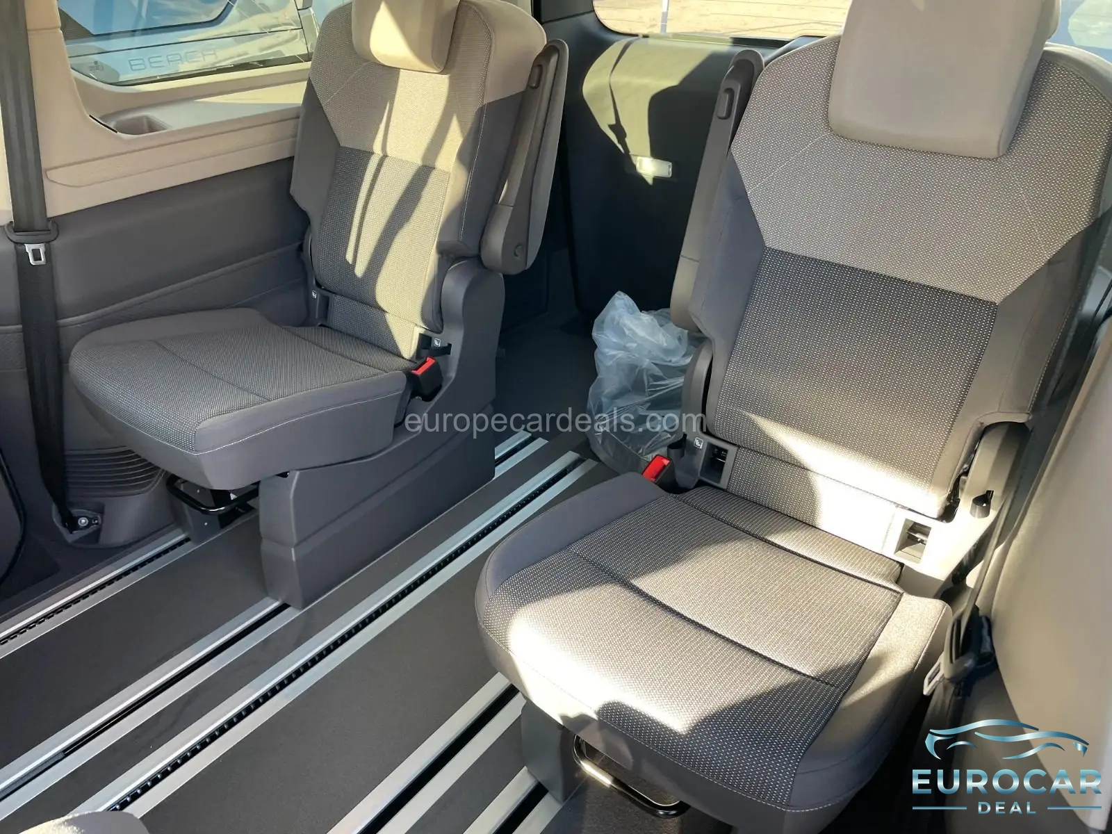 Volkswagen T7 California