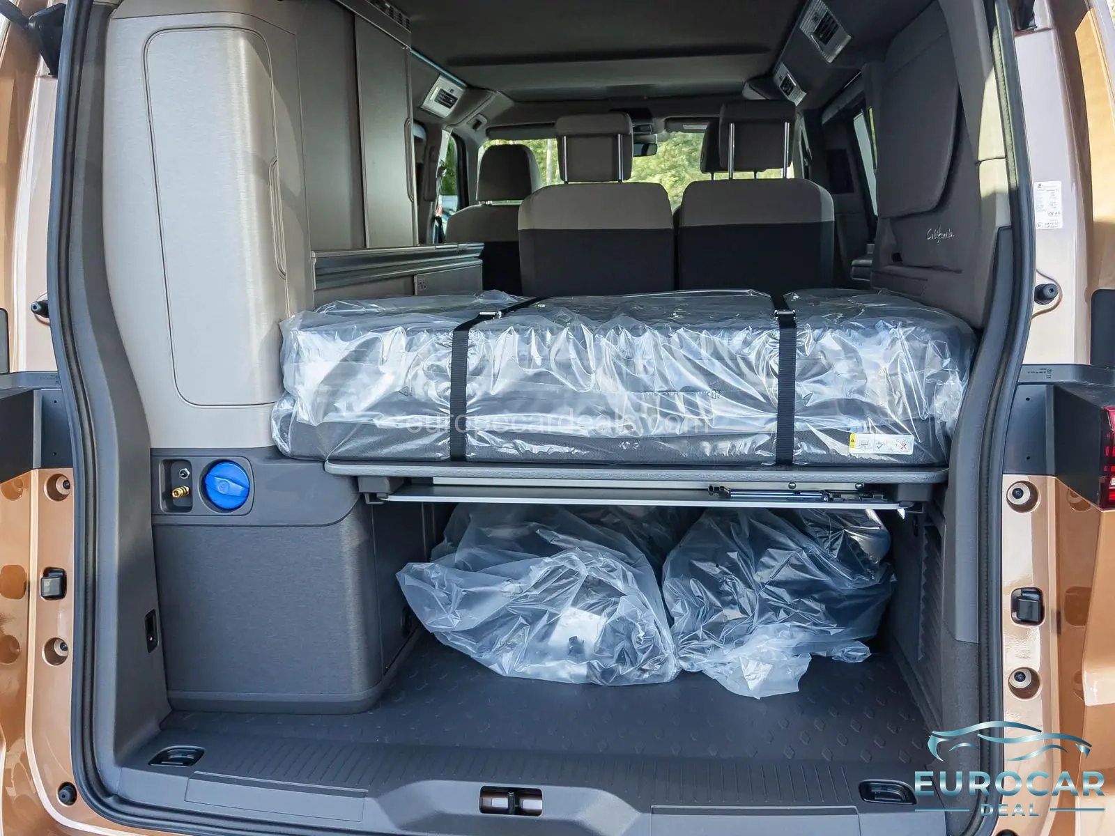 Volkswagen T7 California