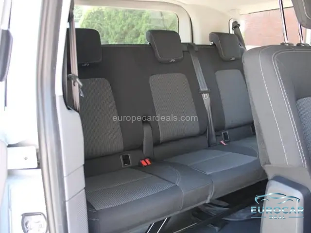 Volkswagen T7 Caravelle