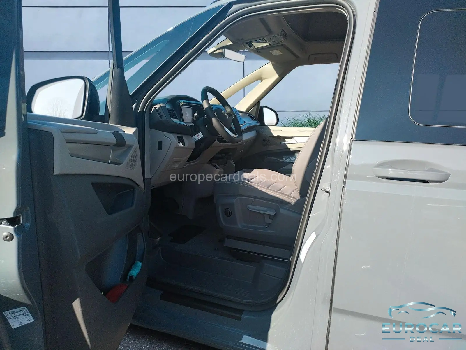 Volkswagen T7 California