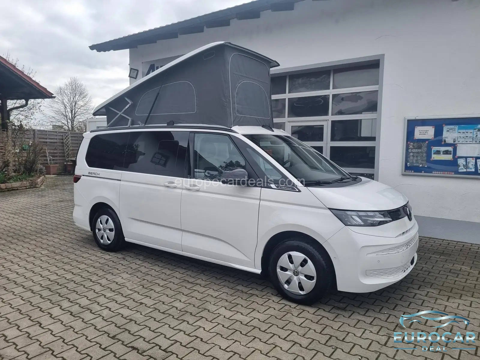 Volkswagen T7 California