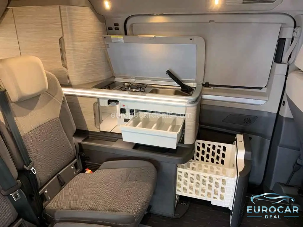 Volkswagen T7 California