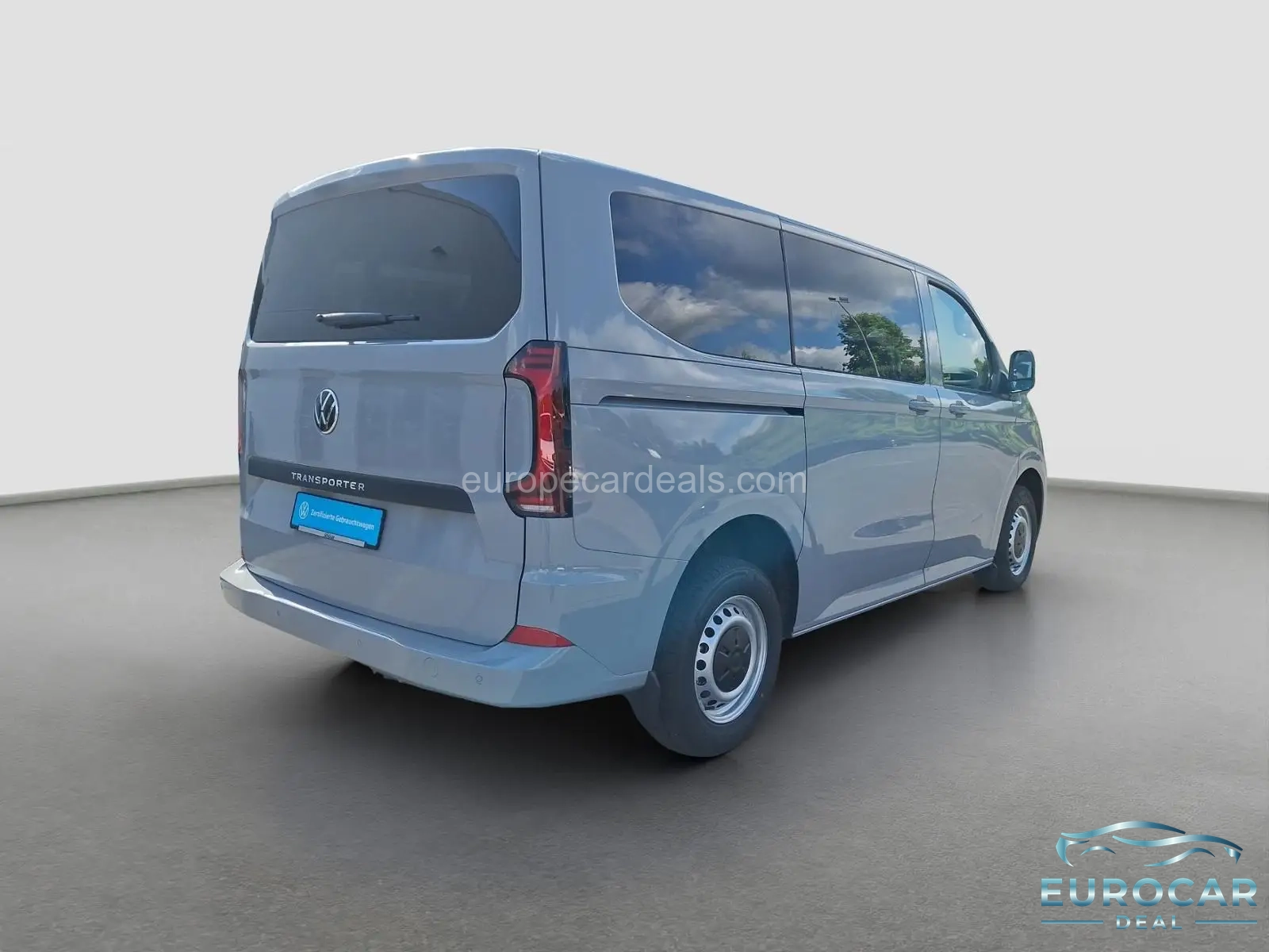 Volkswagen T7 Kombi