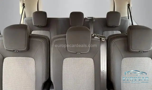 Volkswagen T7 Caravelle